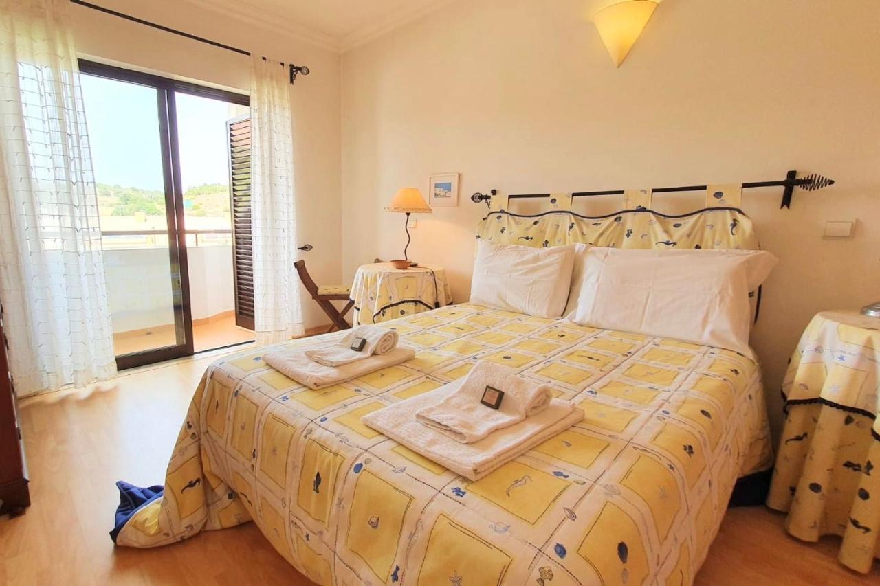Lovelystay - Alto Dos Calicos 2Br House With Garden Albufeira Kültér fotó