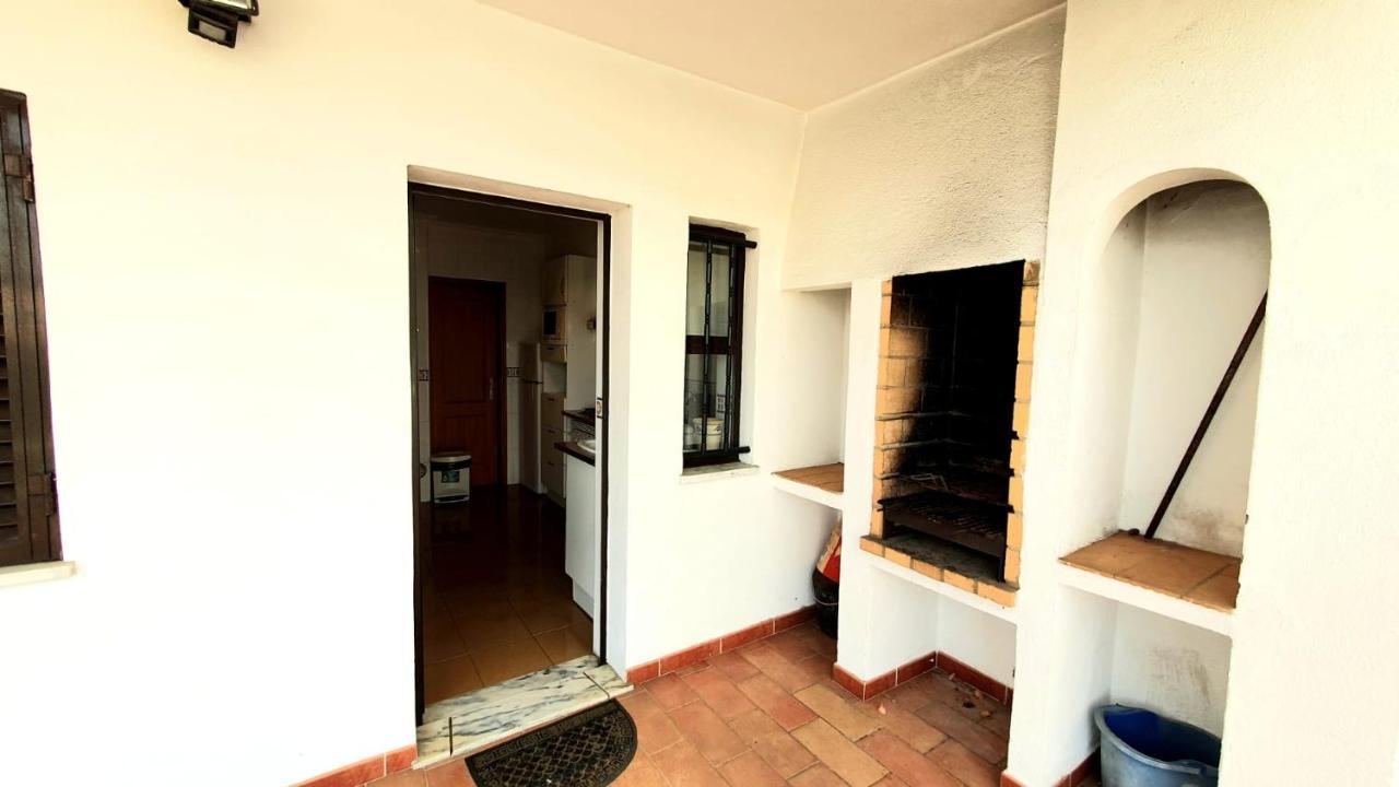 Lovelystay - Alto Dos Calicos 2Br House With Garden Albufeira Kültér fotó